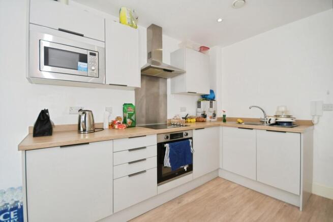 1 bed Flat for sale Image 4