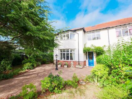 Beresford Drive, Churchtown, Southport, Merseyside, PR9 7JY