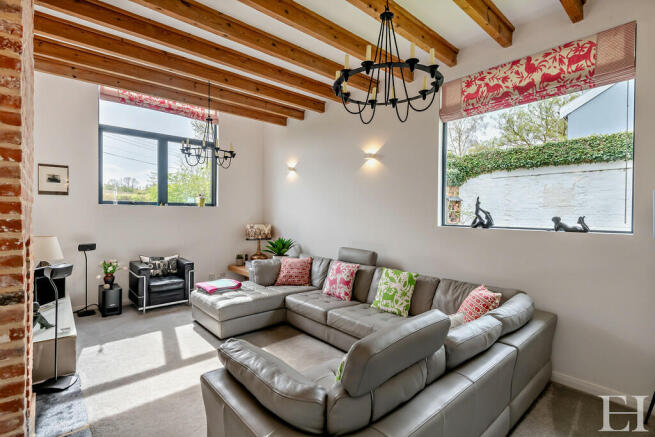 8590702-interiorw...