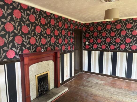 5 R Lounge T202602031614.jpg