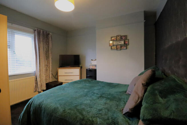 3 bed Semi-Detached for sale Image 11
