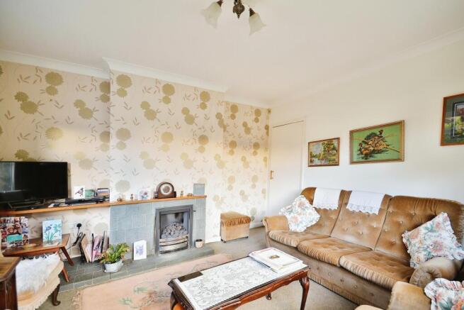 Lounge 2
