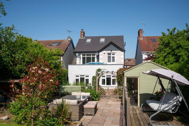 4 bed Detached for sale Image 6