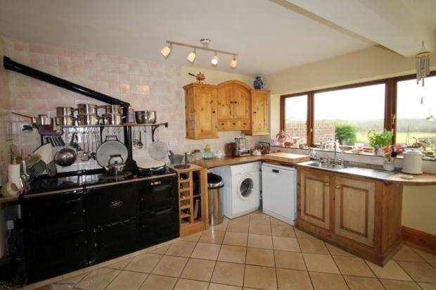 Kitchen/Breakfast