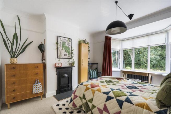 3 bed Semi-Detached for sale Image 11
