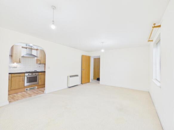 CAM02637G0-PR0015-STILL005