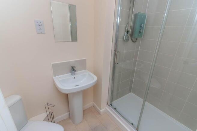 2 bed Apartment for sale Image 10
