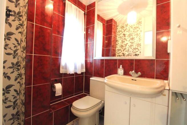 En-suite Bathroom
