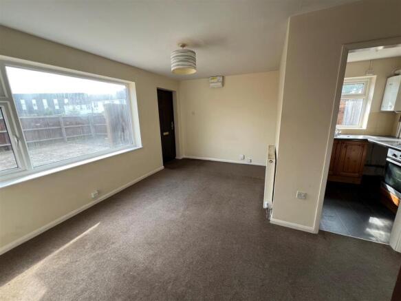 lounge 2.jpg