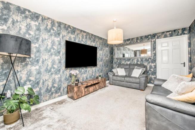 2 bed Semi-Detached for sale Image 3