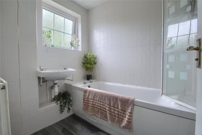 3 bed Semi-Detached for sale Image 7