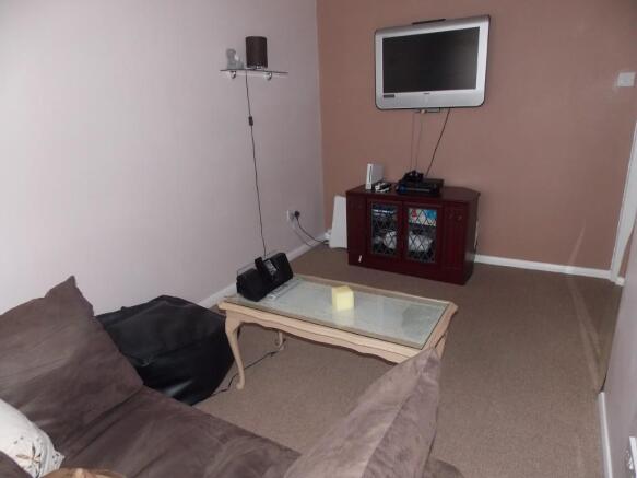 2nd rec rm/bed 5 x2
