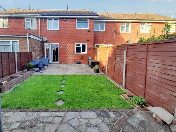 Rear garden 1 new.jpg