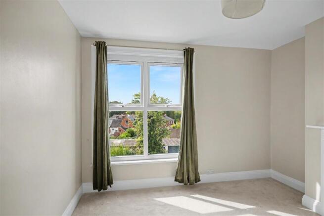 Flat 3, 61 St Mark Road (11).jpeg