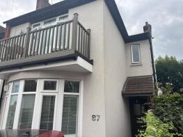 87, Beach Avenue, Leigh-on-sea SS9 1HD