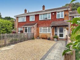 5, Highfield Gardens, Lymington SO41 6BY