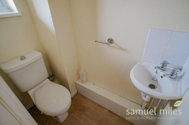 Lomond Close, Sparcells, Swindon, SN5 5FE. photo 4