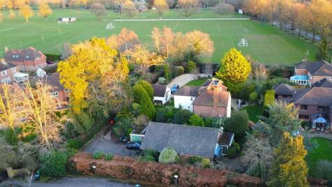 Kingshill Way, Berkhamsted, Hertfordshire, HP4