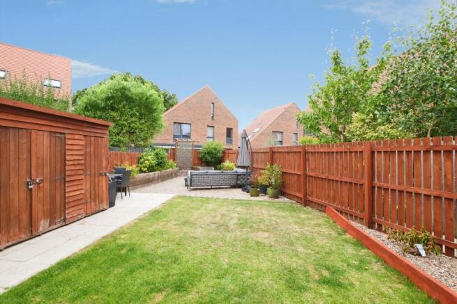 3 bed Semi-Detached for sale Image 6