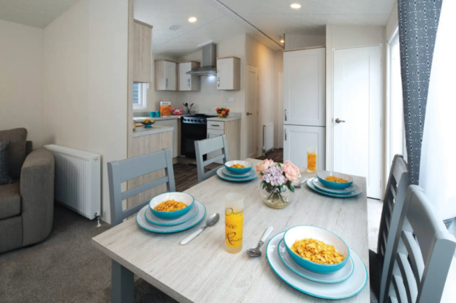 Oakwood Diamond Lodge Dining Area At Oakwood Retre