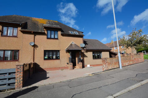 30 Whitefaulds Avenue, Maybole, KA19 8AS