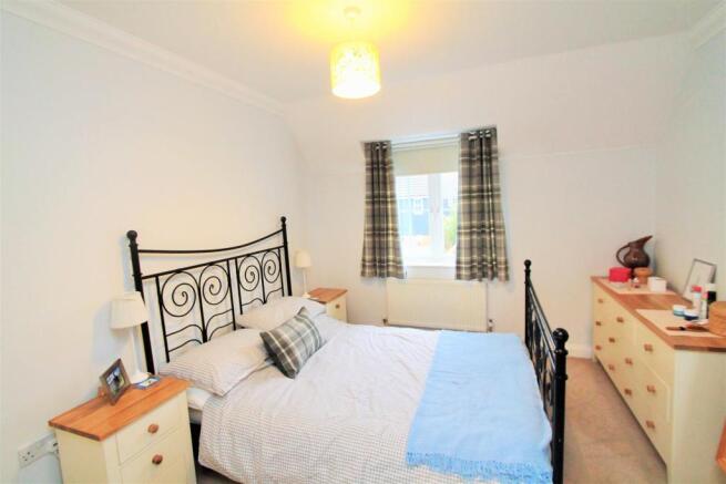 Master Bedroom.JPG