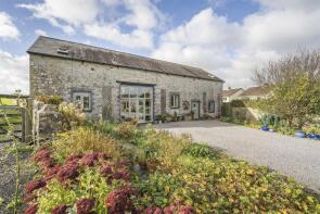 Llandow Castle Barn, Lane - Llandow Heol-y-nant To Junction At Nash B4270, Cowbridge CF71 7NT