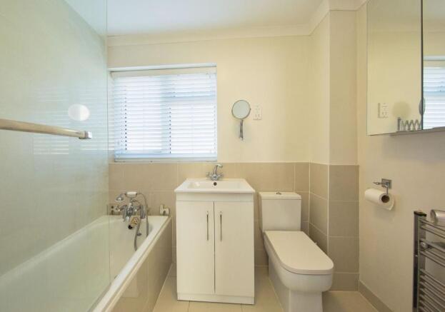 5 Heol St Denys 1056.jpg