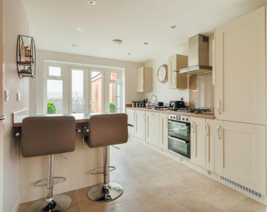 Kitchen / Dining Room