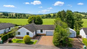 10, Moubray, Kinross KY13 0UU