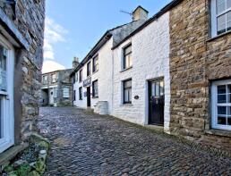 Sunnyside, Main Street, Sedbergh LA10 5QL