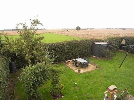 Outlook to rear