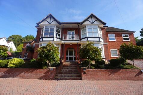 Flat 11, Chilworth House, 7, Rectory Avenue, High Wycombe, Buckinghamshire, HP13 6HN
