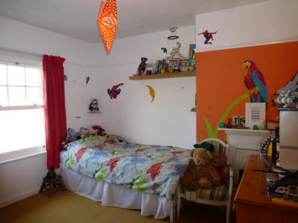 Photo 5