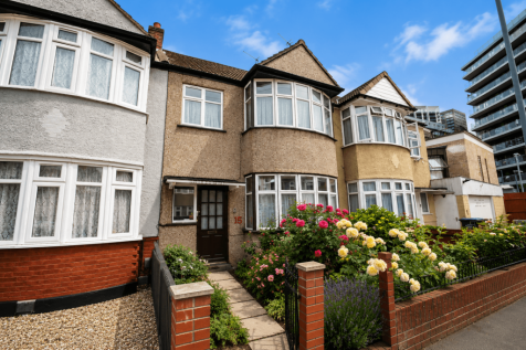 Carlyon Close, Wembley, Middlesex HA0