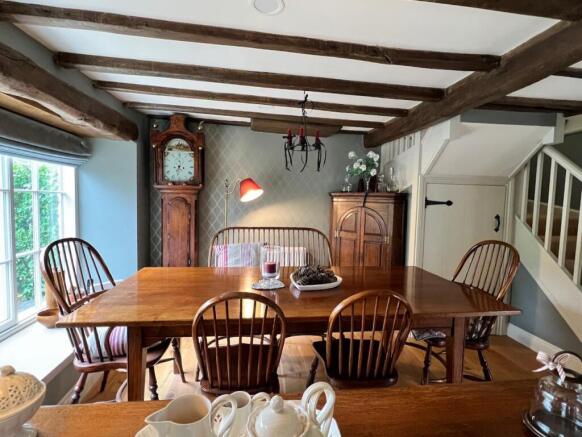 5 bed Terraced for sale Image 9