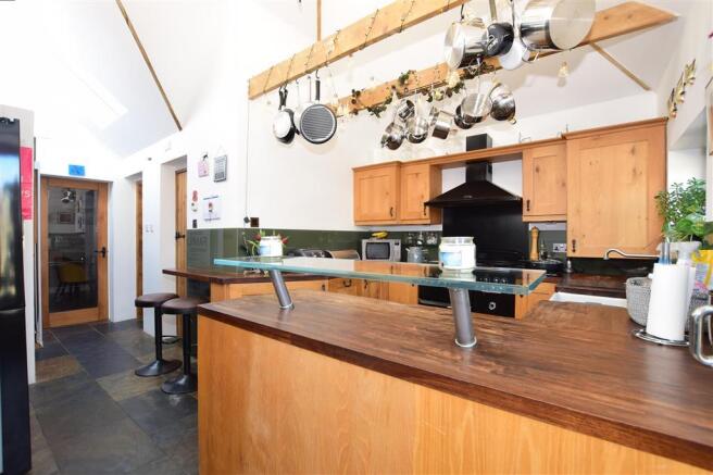 Kitchen/Breakfast Room