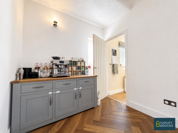 3 bed Semi-Detached for sale Image 5