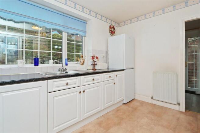 Kitchen Pic 2
