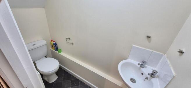 2 bed Terraced for sale Image 6