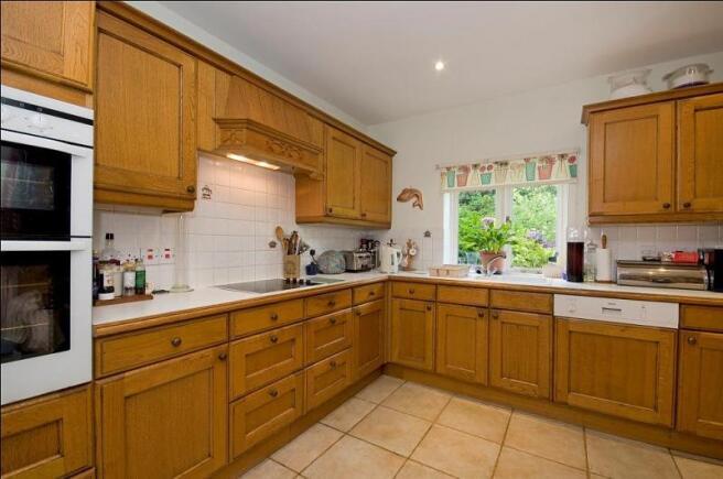 kitchen/breakfast room