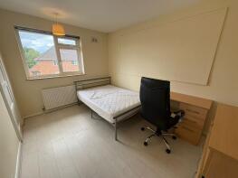 28, Freshfield Close, Norwich NR5 8RA