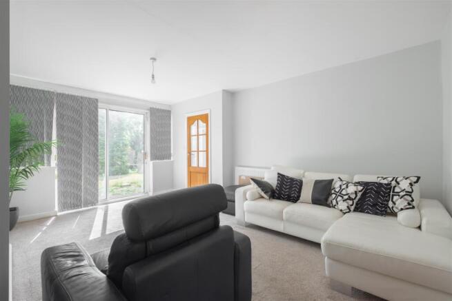 Durlston Terrace, Wyke, Bradford, BD12 9HQ photo 4