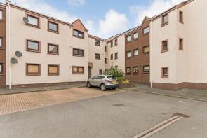 4d, Garden Court, Ayr KA8 0AT