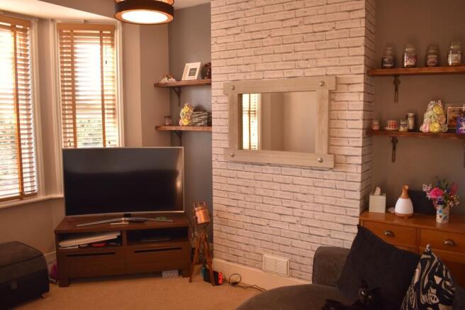 Photo 3
