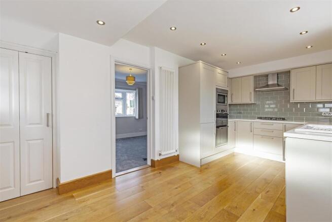 Kitchen-2.jpg