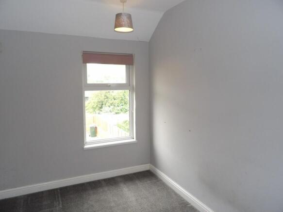 2 bed Terraced to rent Image 8