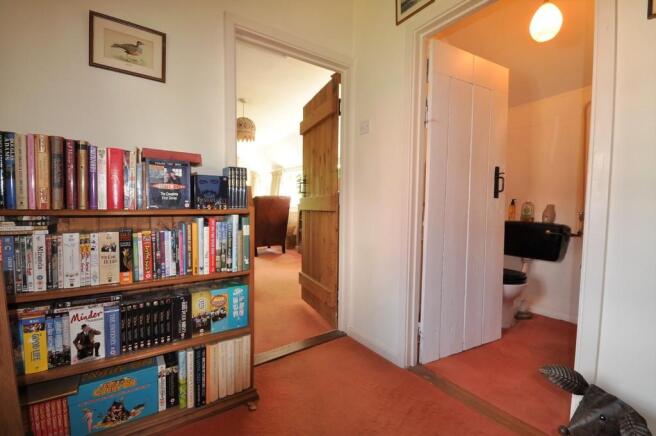 Photo 11