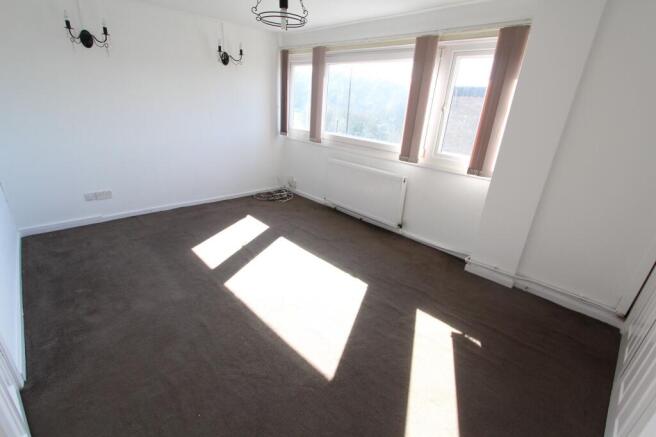 KITCHEN AND SITTING ROOM