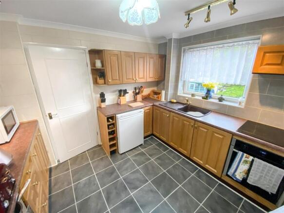 Kitchen.jpg